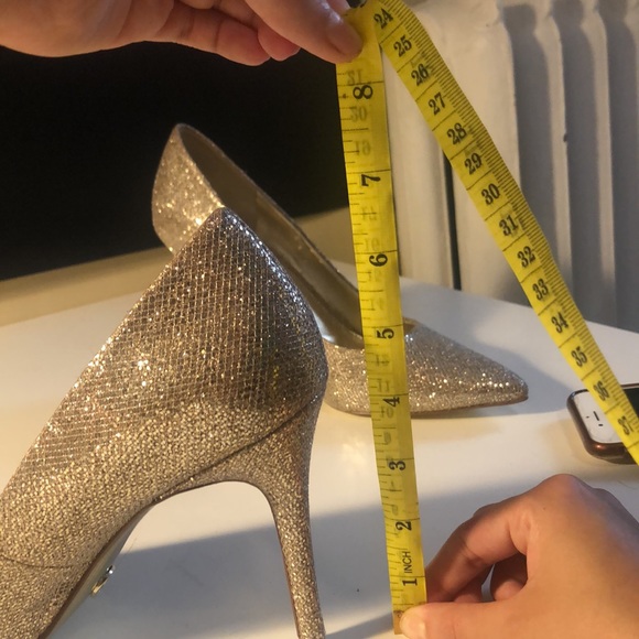 KEKE Michael Kors pump gold sparkly never worn 4in - Picture 6 of 6